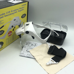 Lente d'<span class=keywords><strong>Ingrandimento</strong></span> Ricaricabile con Supporto per Riparazione Orologi e Ricamo, 5 Set di <span class=keywords><strong>Lenti</strong></span> Ottiche, Lente d'<span class=keywords><strong>Ingrandimento</strong></span> LED per Lettura 9892B2C - Product Image 1
