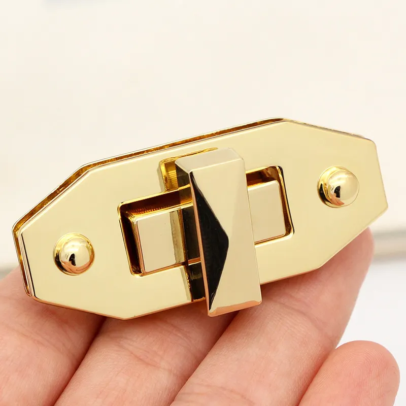 تصميم مخصص قفل ملتوي حقيبة الموضة محفظة الذهب أقفال أكياس معدنية الأجهزة حقيبة يد قفل الأجهزة للحقائب