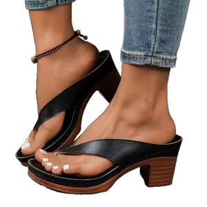Sandalias de cuero con tacón ultra alto y punta redonda estilo bohemio retro 2026, con tiras cruzadas, para playa, uso diario y atuendos urbanos, directamente de fábrica ODM OEM. - Product Image 1