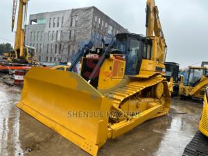 รถปราบดิน D8R แมวมือสอง2000ชั่วโมง | รถตักดินที่ได้รับการรับรองจากแมว | ประสิทธิภาพดั้งเดิม90% + อายุการใช้งานช่วงล่างของ60% + การจัดส่งทั่วโลก - Product Image 3