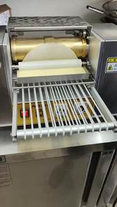 เครื่องทำเครปทุเรียนขนาด 8 นิ้ว 8.5 นิ้ว 9 นิ้ว 9.5 นิ้ว แบบกำหนดเองได้ เครื่องทำเอ้กสปริงโรลอัตโนมัติ เครื่องทำเค้กเลเยอร์มะม่วง - Product Image 5