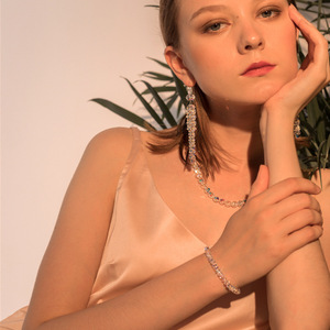 Simple <span class=keywords><strong>de</strong></span> moda pulsera <span class=keywords><strong>de</strong></span> <span class=keywords><strong>cristal</strong></span> <span class=keywords><strong>austriaco</strong></span> colorido cuentas pulsera para las mujeres - Product Image 4