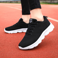 Chaussures de sport respirantes en maille pour femmes, printemps et automne, chaussures de fitness, de marche, décontractées, légères, en tricot, pour étudiantes, chaussures de course