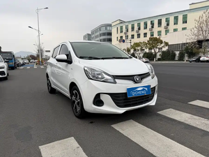 Venta al por mayor de vehículos de nueva energía usados en China: Coches usados pequeños Changan, vehículos familiares eléctricos puros a bajo <span class=keywords><strong>precio</strong></span> - Product Image 3