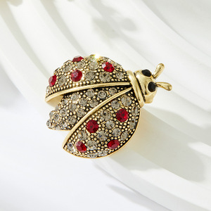 Vintage Style Ladybug Brooch Rhinestone Insect Pin Women's Party Accessory Zinc Alloy Bezel Setting XC07325 - Product Image 4