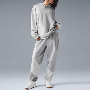 RUIQUWIN Otoño 2025 Conjunto Deportivo Casual Transpirable de Alta Calidad para Mujer, Venta al por Mayor Personalizada, Conjunto de 2 Piezas con Parches - Product Image 4