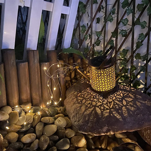 Garden Star LED Solar Hanging Kettle Light Cascada <span class=keywords><strong>de</strong></span> hoja <span class=keywords><strong>de</strong></span> agua impermeable para exteriores con luz LED - Product Image 1