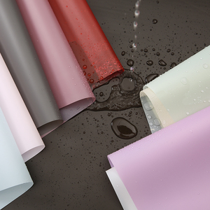 <span class=keywords><strong>Papel</strong></span> de Regalo de Plástico Sólido Impermeable con Diseño Nuevo <span class=keywords><strong>y</strong></span> Colorido de Flores Frescas de Verano - Product Image 5