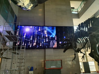 Mur vidéo LED intérieur p4 écran LED panneau d'affichage en gros prix d'usine tout entretien frontal grand panneau LED écran