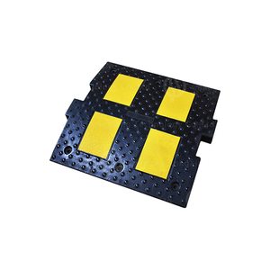 Rampas para coches de Seguridad de Tráfico de caucho reciclado, rampas para bordillos, tope de velocidad para mejorar el <span class=keywords><strong>flujo</strong></span> de tráfico - Product Image 1