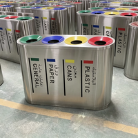 Poubelle de tri des déchets en acier inoxydable à 4 compartiments pour l'extérieur, avec couvercles codés par couleur pour les espaces publics, les parcs et les rues