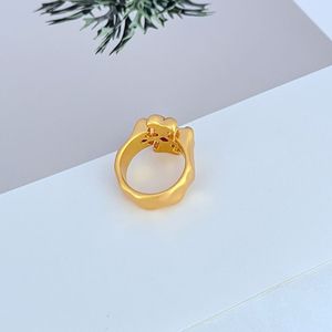 2025 wanita cincin kuningan cahaya mewah Fashion perhiasan cincin minimalis 18k emas padat perhiasan baru kedatangan pabrik grosir - Product Image 2