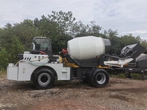 Mesin pengaduk beton seluler mesin Yuchai 85kW swa-pemuatan 3, 5m shop 4*4 <span class=keywords><strong>Drive</strong></span> 16m lingerie/h Output 270 ° Discharge konstruksi Gearbox bantalan - Product Image 2