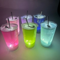 Gobelet en plastique personnalisé avec logo, 14 oz, avec couvercle et paille, gobelet LED activé par l'eau, gobelet lumineux promotionnel pour fête