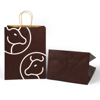 Sacs cadeaux en papier kraft personnalisés en gros, sacs shopping en papier kraft brun imprimés avec logo personnalisé pour l'emballage de cadeaux de détail