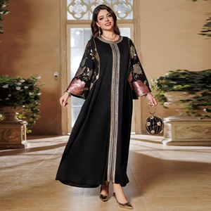 Middle East Dubai Long Robe Muslim-style Women's Dress with <strong>Sequins</strong> and Glitter Embroidery <strong>Kaftan</strong> - Product Image 4