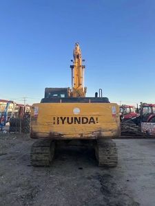 Excavatrice sur chenilles d'occasion Hyundai 220LC-9S, 225LC, 215LC-7, 210LC-7 en bon état, en stock à Shanghai - Product Image 3