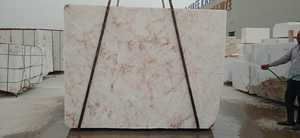 Bloc de quartz naturel moderne de haute qualité avec un motif naturel unique, idéal pour la fabrication sur mesure de dessus de meubles et la décoration d'hôtels - Product Image 2