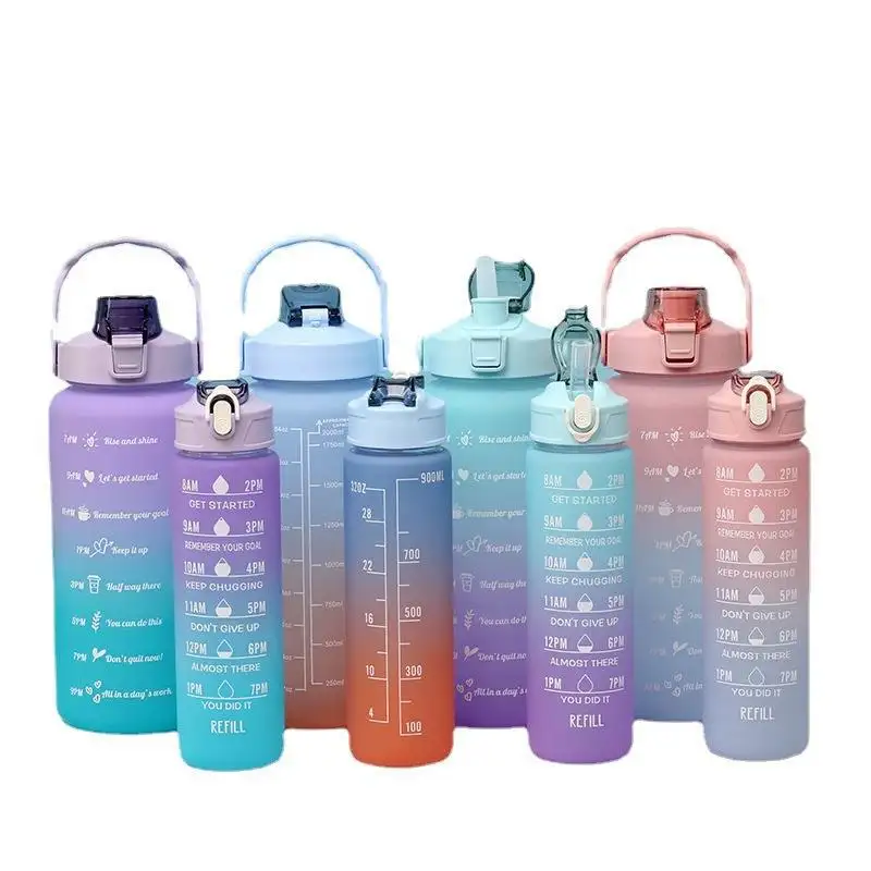 Bouteille d'eau 3 en 1 tactique portable pour l'école avec couvercle et paille Vente en gros personnalisé bon prix vente chaude raisonnable