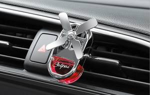 <span class=keywords><strong>Diffusore</strong></span> di Fragranza per Auto in Vetro dal Design Moderno con Montaggio a Ventilazione, Rimozione degli <span class=keywords><strong>Odori</strong></span> e Profumo Duraturo Tramite Evaporazione Naturale - Product Image 4