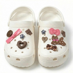 Calzado Infantil de Moda Coreana con Diseño Navideño de Dibujos Animados, EVA Impermeable, Transpirable, Ecológico, de Secado Rápido y Ligero - Product Image 1