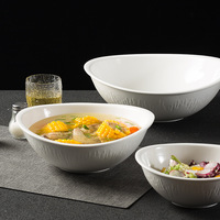 Grand bol en céramique blanche côtelée, bol de service profond pour salade, soupe, ramen, usage commercial pour hôtels et restaurants