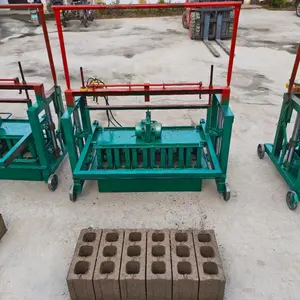 Tuğla makinesi değiştirilebilir kalıp çeşitli desenler düşük maliyetli hızlı kar Guangzhou blok yapma makinesi