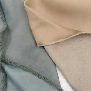 Tissu d'ameublement et de rideaux occultant respirant ignifuge en suède doux 100% polyester couleur moka - Product Image 3