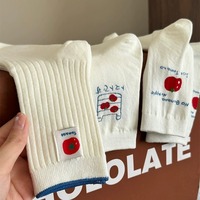 Chaussettes mi-mollet blanches pour femmes, imprimées, décontractées, en pur coton, style japonais, fines, pour étudiantes, nouvelle collection printemps