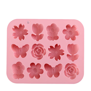 Moule à gâteau en silicone de qualité alimentaire, 12 cavités, design mignon en forme de fleurs et d'insectes, écologique, antiadhésif, résistant aux hautes températures, pour four - Product Image 1