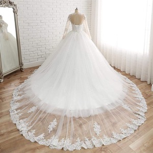 Venta al por mayor de Vestidos de Novia de encaje de princesa con encaje de manga larga de talla grande elegante Robe De Marie - Product Image 2