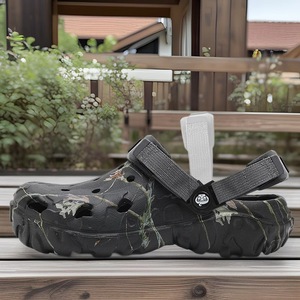 Sandales tendance décontractées à enfiler avec trous, nouvelle collection été 2026, respirantes, à semelle souple, pour le sport et la plage, style transfrontalier, à porter de deux façons - Product Image 2