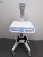 Chariot d'ordinateur à hauteur réglable avec plateau pour clavier et petit panier pour usage de bureau/médical
