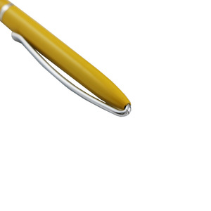 Stylo à <span class=keywords><strong>bille</strong></span> en métal mince avec pince en forme d'<span class=keywords><strong>arc</strong></span> et design rotatif Option de logo personnalisé Encre noire/bleue Utilisation au bureau et à l'école - Product Image 4