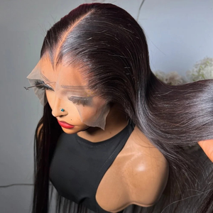 Parrucche MEGALOOK 13x4 HD Lace Front con capelli umani veri, ondulati, sbiancati, con nodi piccoli, pre-impellicolati, lischi - Product Image 1