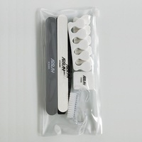 Kit de soin des ongles comprenant lime à ongles, coupe-ongles, bloc de polissage, pince à cuticules et autres outils de manucure pour l'Arabie Saoudite
