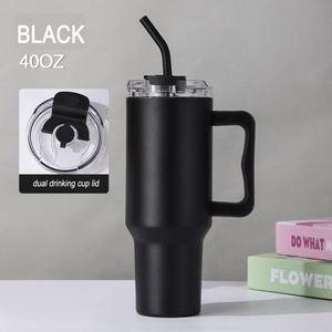 Vaso Térmico Personalizable de 40 oz con Asa, Regalos de Navidad, Taza, Vaso, Tumbler - Product Image 1