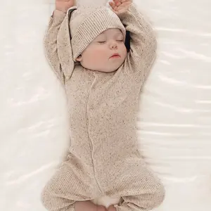 新款时尚婴儿针织连体衣新生儿棉连体衣