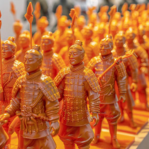 Figurine miniature en plastique de guerrier en terre cuite personnalisée et créative - Product Image 4