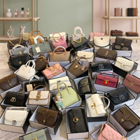 Sacs à main pour femmes, modèles aléatoires, vente en gros 2026, assortiment de sacs de marques de luxe en gros