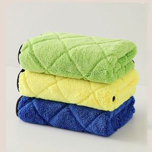 Serviette en microfibre double couche en polaire corail diamantée 800G, épaisse, anti-peluchage, double face, douce, pour le nettoyage domestique (vente en gros) - Product Image 1