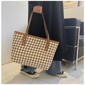 Bolso de hombro de nailon ligero e impermeable para mujer, diseño moderno y portátil, ideal para compras, éxito de ventas en 2026 - Product Image 2