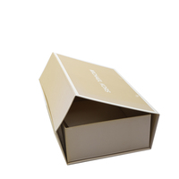 Boîte cadeau pliable magnétique de luxe sur mesure ODM, emballage en carton plat robuste pour tasses et cadeaux