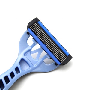 Vente chaude 2023 <span class=keywords><strong>Rasoir</strong></span> à <span class=keywords><strong>barbe</strong></span> jetable en plastique à 6 lames de sécurité - Product Image 5