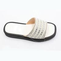 Nouveaux styles – Sandales compensées d'été de créateur avec décorations pour femmes – Vente en gros – Confortables et respirantes