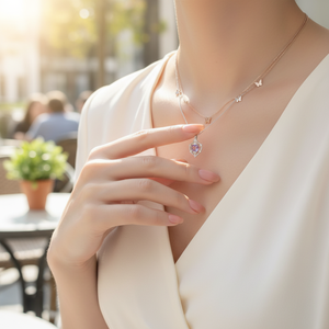 Vendita calda da donna eleganti collane Vintage minimaliste in oro rosa di tendenza alla moda catene di farfalle a strati all'ingrosso - Product Image 3