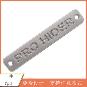 Placa de identificación metálica personalizada de aleación de zinc con logotipo grabado para ropa, etiqueta en relieve con costuras huecas - Product Image 4