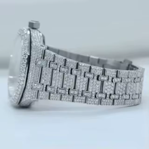 Montre élégante en diamant moissanite, de bonne qualité, luxe, streetwear hip-hop, disponible en gros depuis l'Inde - Product Image 4