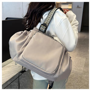 Bolsa de pañales multifuncional personalizada para mujer, mochila de viaje de un solo hombro para mamá, en stock. - Product Image 2