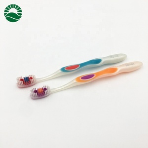 揚州歯ブラシ工場からの大人のための新しいスタイリッシュなプラスチック歯ブラシ - Product Image 1